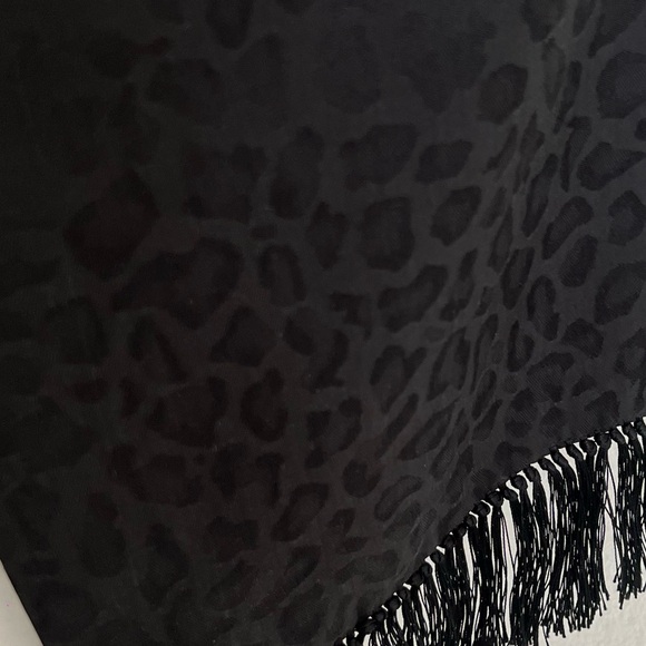 Saint Laurent Silk  Black Leopard Patterned Opera Scarf with fringe - Picture 9 of 11